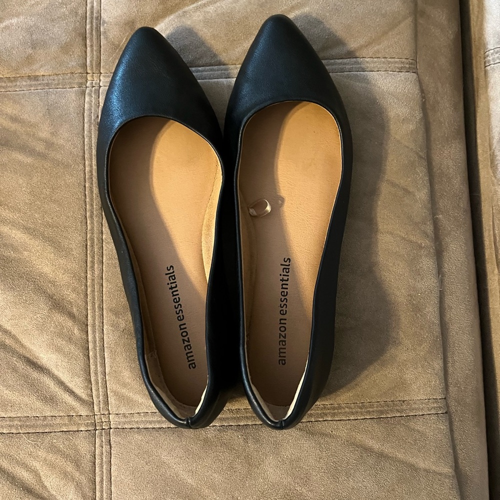 Basic black flats